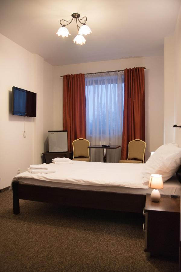 Hotel Hensch Łódź Extérieur photo